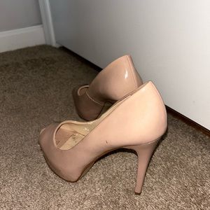 Guess heels
